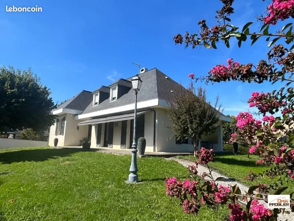 Maison 5 pièces 163 m²