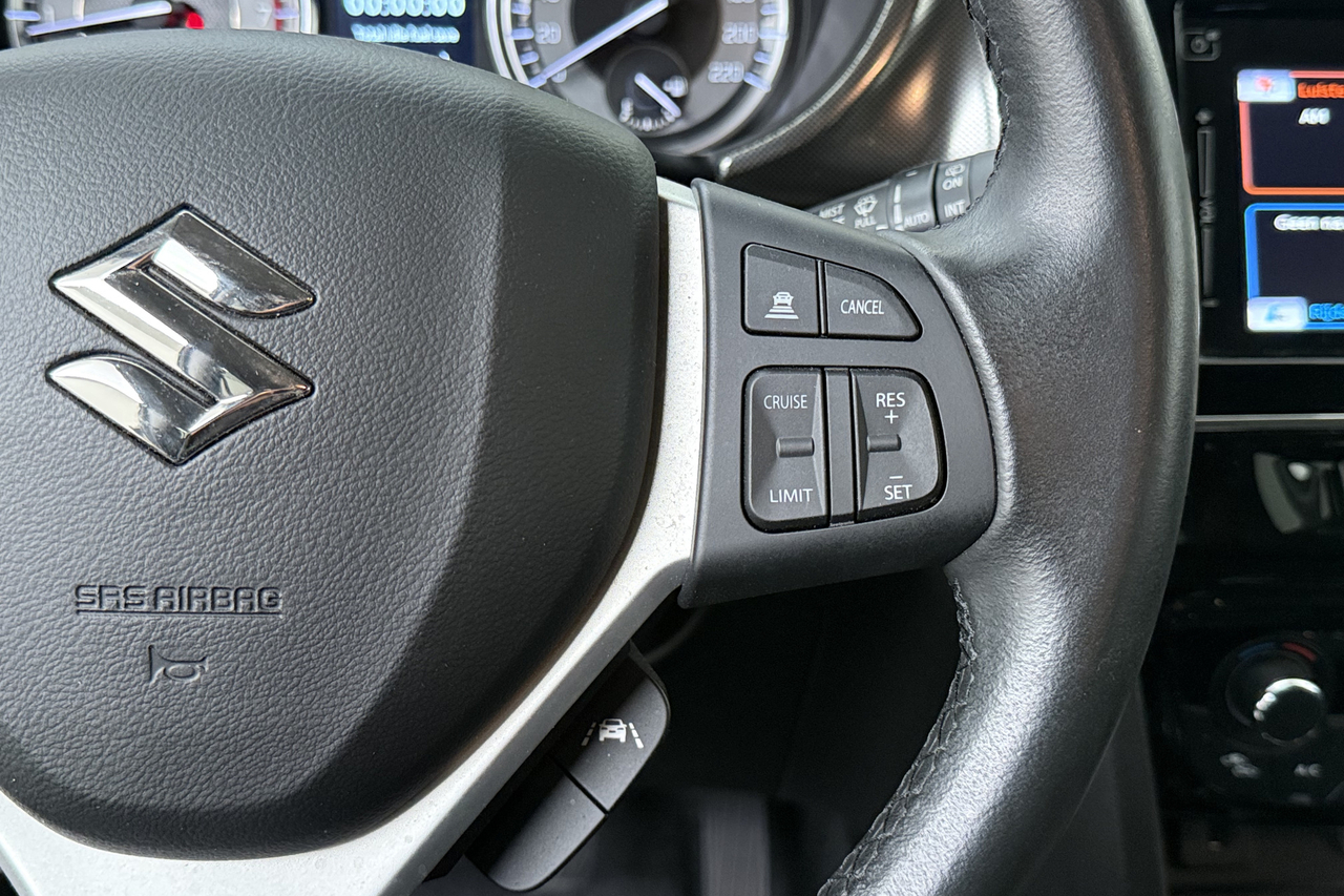Suzuki Vitara — photo 14