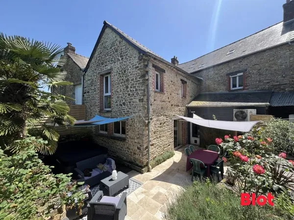 A VENDRE EN EXCLUSIVITE BLOT IMMOBILIER - MAISON 5 CHAMBRES - PANCE