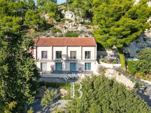 A VENDRE - 13009 - PROPRIETE CONTEMPORAINE - VUE IMPRENABLE SUR MARSEILLE - JARDIN - PARC NATIONAL D