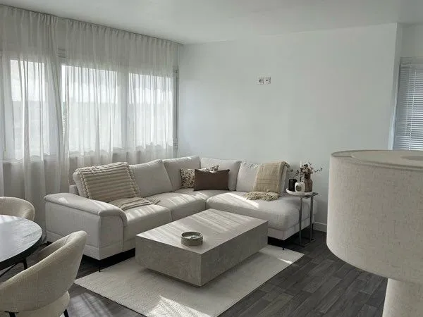 Appartement Mons En Baroeul 3 pièce(s) 63 m2 + Place de parking privé