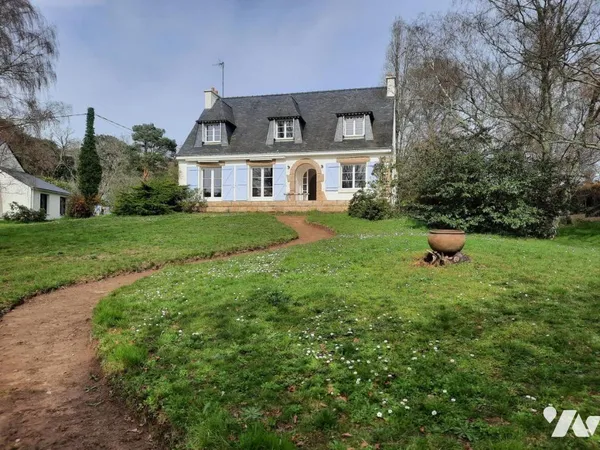 Maison 8 pièces 130 m²