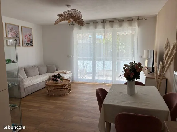 Appartement T3 + terrasse et garage
