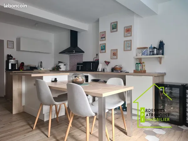 Maison de village 5 pièces 170 m²