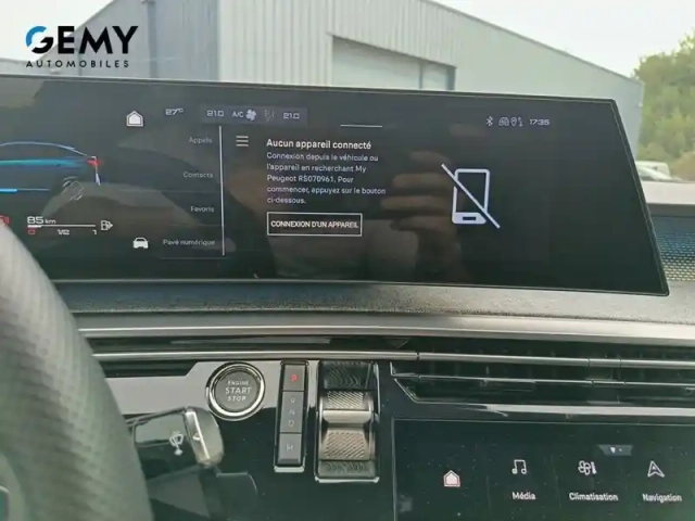 Peugeot 3008 hybrid 136 e-dcs6 — photo 21