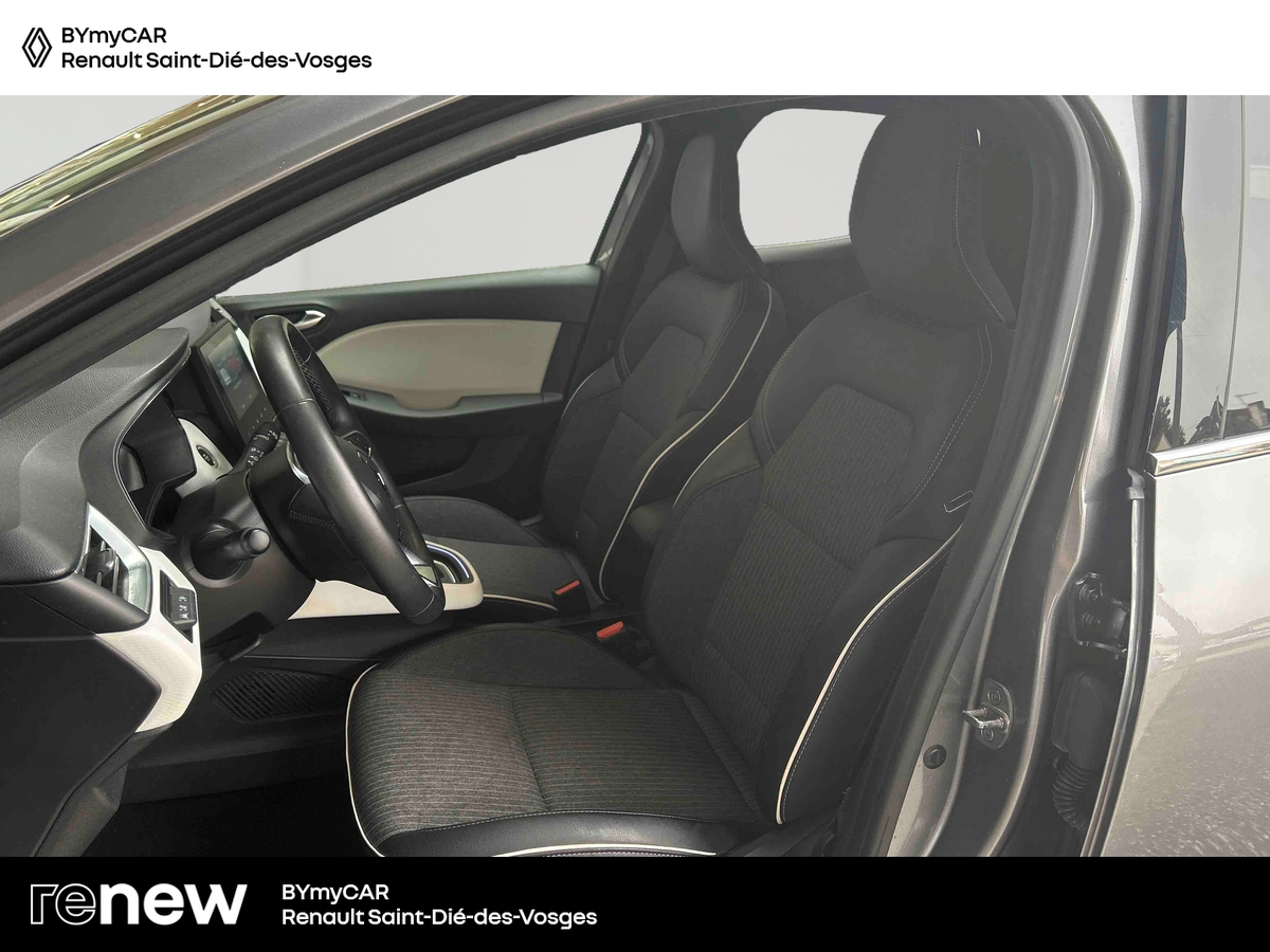 Renault Clio E-Tech full hybrid 145 — photo 11