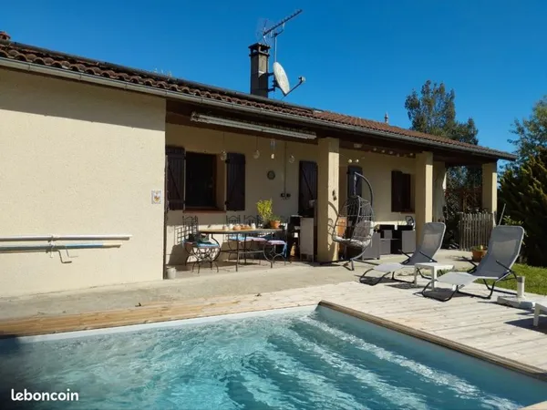 Maison T4 plain pied avec piscine