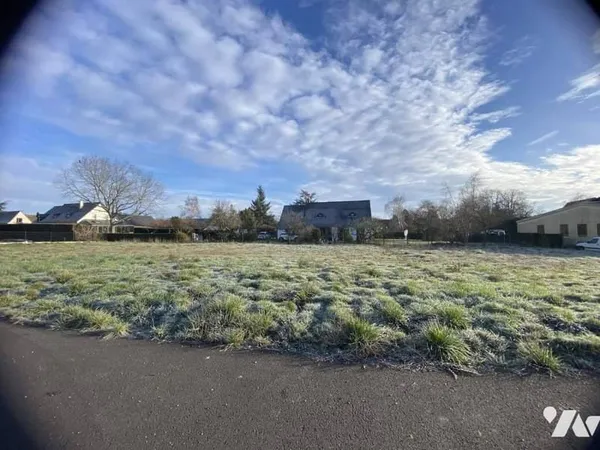 Terrain constructible 541 m²