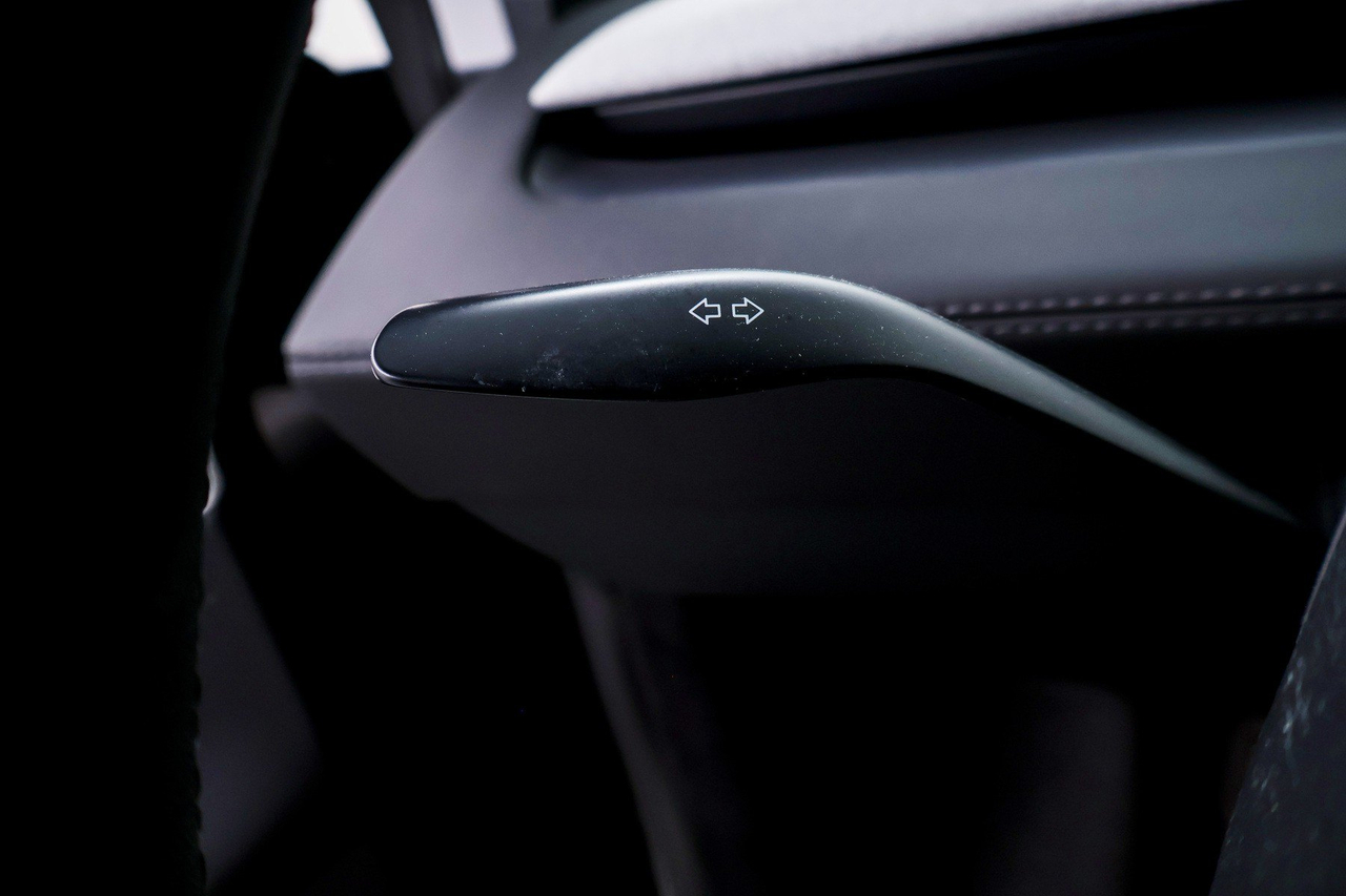 Tesla Model Y — photo 21