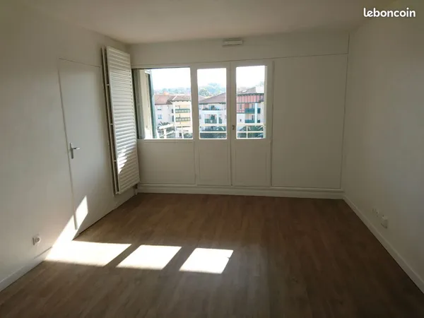 Studio lumineux au calme - Anglet St Jean tout confort, ascenseur