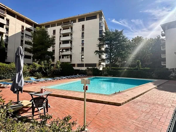 Appartement Perpignan T1 bis avec grande terrasse