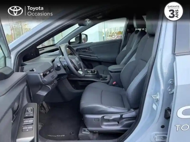 Toyota C-Hr + 224ch 77kwh design grande autonomie ng25 — photo 11