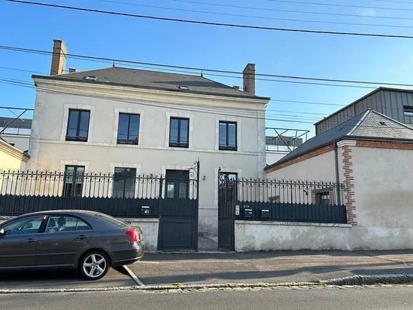 Maison en colocation Saint Jean De Braye 12 pièces 242 m2