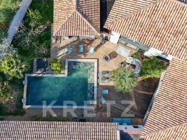 Domaine privé à 15 minutes de Béziers - Villa d'architecte et de