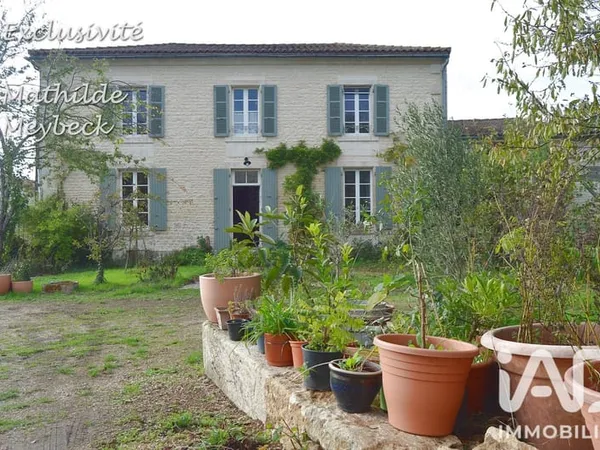 Vente Maison de village 10 pièces