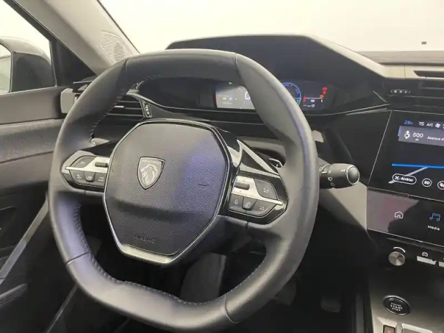Peugeot 308 hybrid 145 e-dcs6 — photo 25