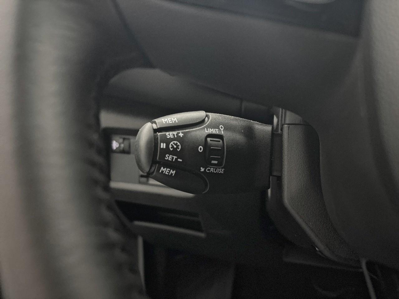 Citroën C5 Aircross hybride 136 e-dcs6 plus — photo 28