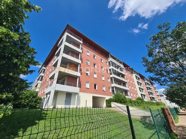 SPECIAL INVESTISSEURS APPARTEMENT TYPE 2 AVEC GARAGE ET BALCON