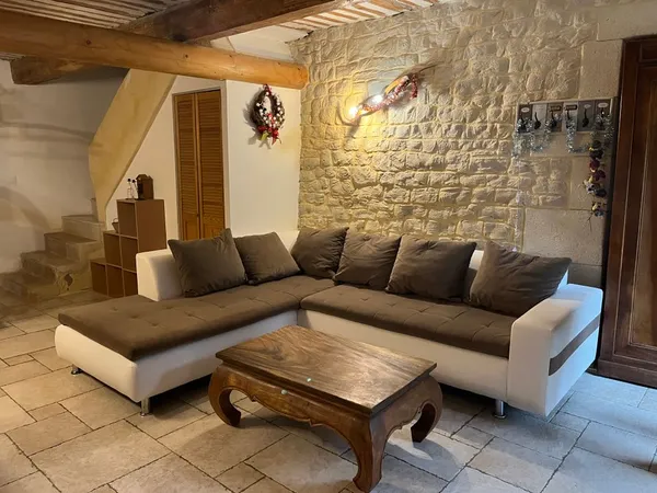 Maison de 145m2 à louer sur Cabannes