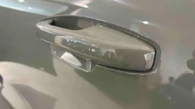 Volvo Xc40 recharge 231 ch 1edt — photo 17