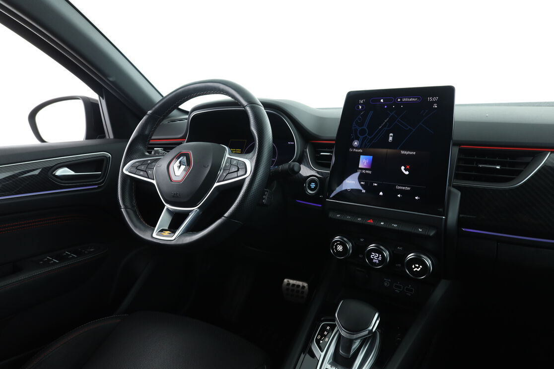 Renault Arkana 1.6 E-Tech RS Line — photo 12