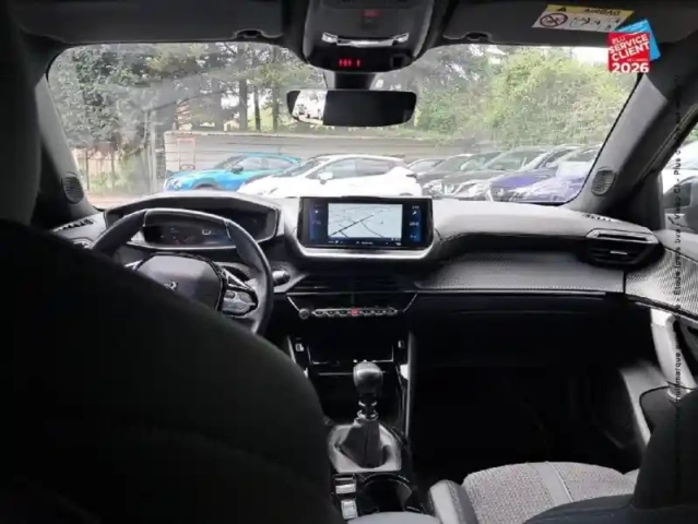 Peugeot 2008 1.2 puretech 130ch s&amp;s gt — photo 15