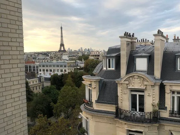 Chambre de bonne 8 sans ascenseur