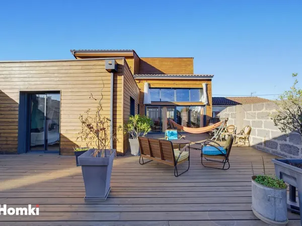 Appartement T6 duplex avec terrasses