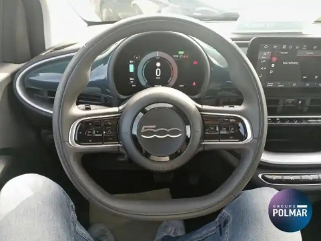 Fiat 500 e 118ch my23 — photo 9