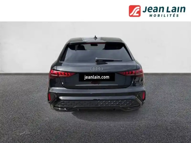Audi A3 sportback tfsi e hybride rechargeable 204 s tronic 6 — photo 6