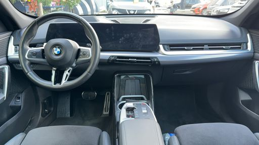 BMW X1 sDrive 18d 150 DKG7 - M Sport – 2023 – 49727 km – Diesel – Boîte Automatique — photo 52