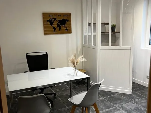 Bureau meublé a louer
