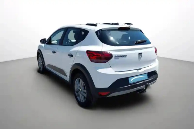 Dacia Sandero eco-g 100 — photo 4