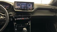 Peugeot 2008 1.2 PureTech 100ch S&S Allure — photo 19