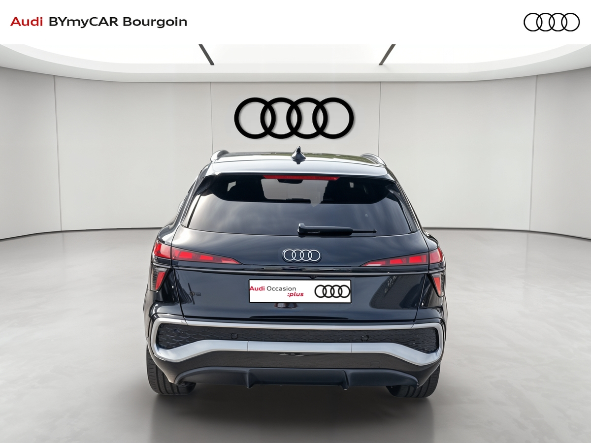 Audi Q3 e-hybrid 272 ch S tronic 6 — photo 4