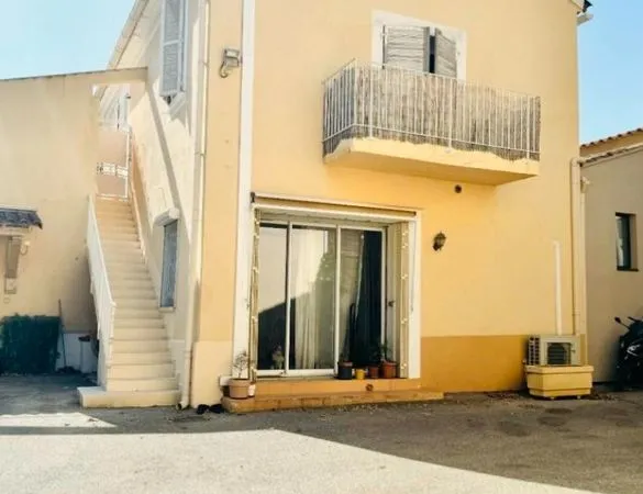 Appartement Grand T2 Atypique