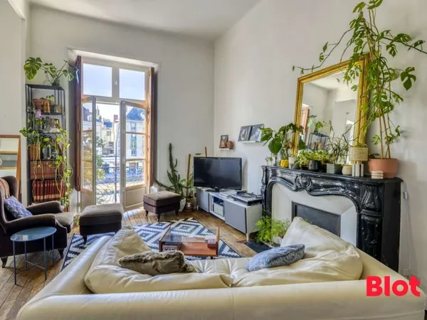 Appartement 4 pièces 85 m²