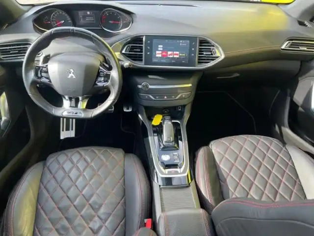 Peugeot 308 gt 1.6 224 ch eat8 — photo 11