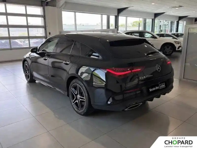 Mercedes Cla shooting brake 250 e hybrid eq 8g-dct — photo 30
