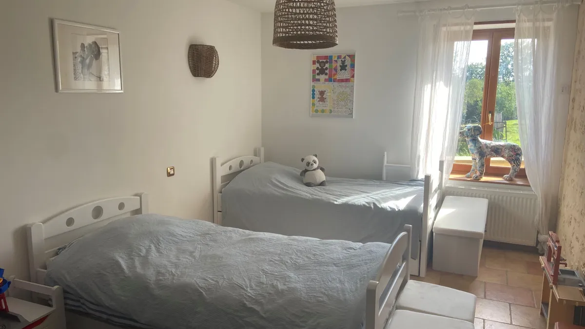 Photo 2