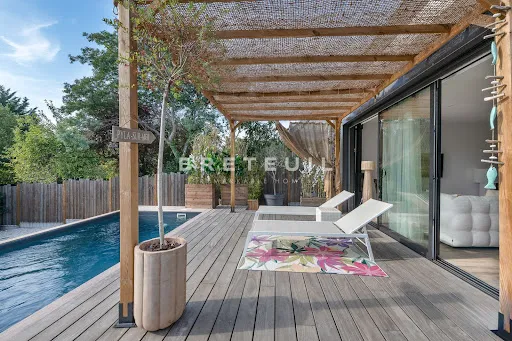 Maison 7 pièces 150 m²