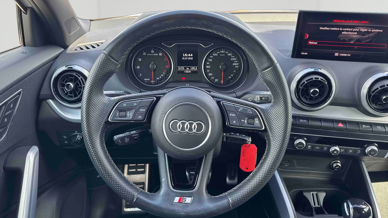 Audi Q2 35 TFSI 150 S tronic 7 — photo 20