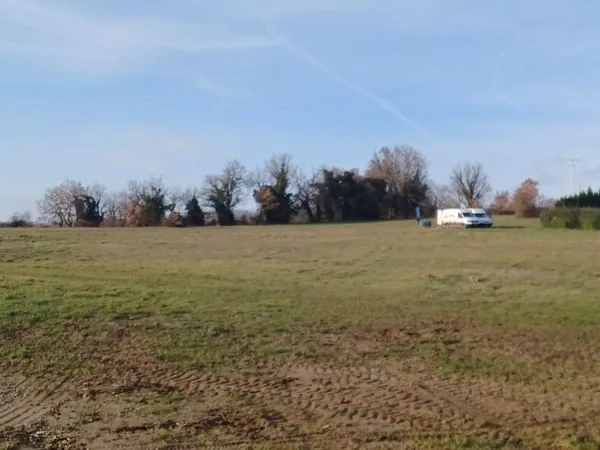 Terrain 940 m² Ambonil