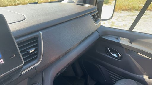 Renault Trafic VU 2.0 dCi 150 EDC7 - Red Edition Confort L1h1 – 2024 – 86545 km – Diesel – Boîte Automatique — photo 7