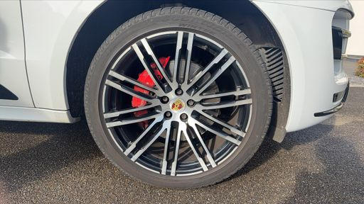 Porsche Macan 3.6 400 PDK - Turbo – 2017 – 126163 km – Essence – Boîte Automatique — photo 37