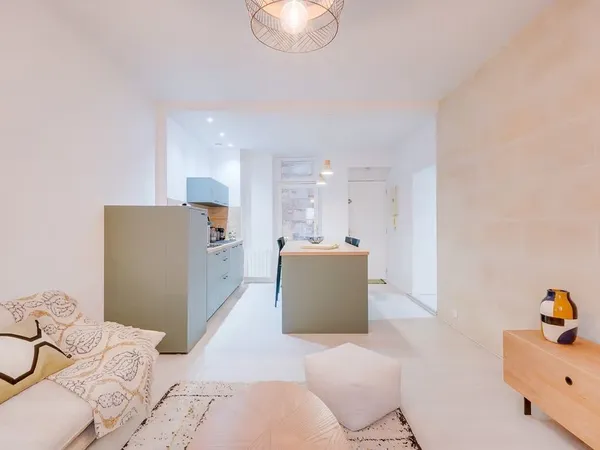 F2/40m², meublé, équipé, rénové