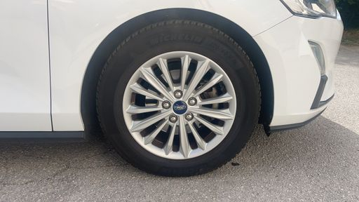 Ford Focus 1.0 EcoBoost 125 - Titanium – 2018 – 95771 km – Essence – Boîte Manuelle — photo 12