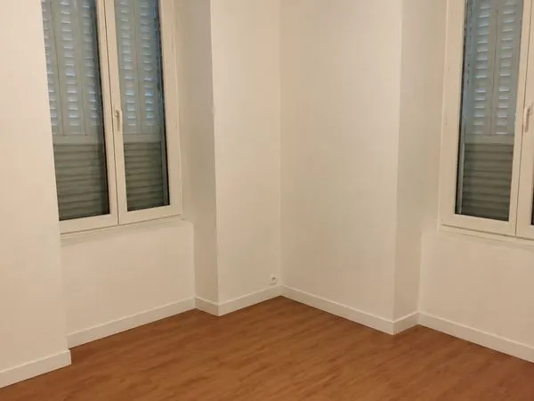 T2 en duplex -à louer à Mamers