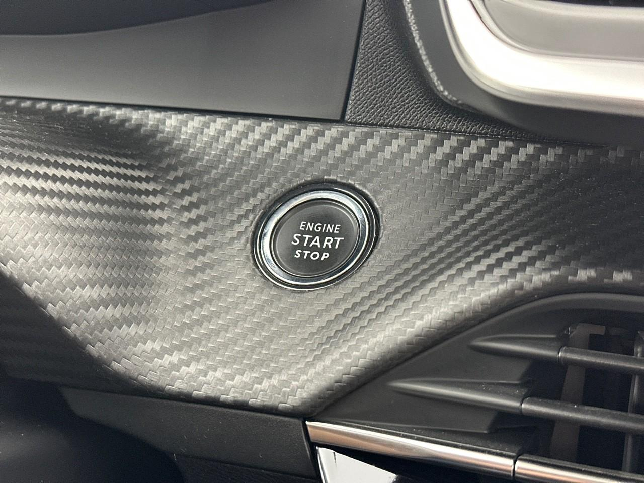 Peugeot 2008 puretech 130 s&s eat8 allure pack — photo 26