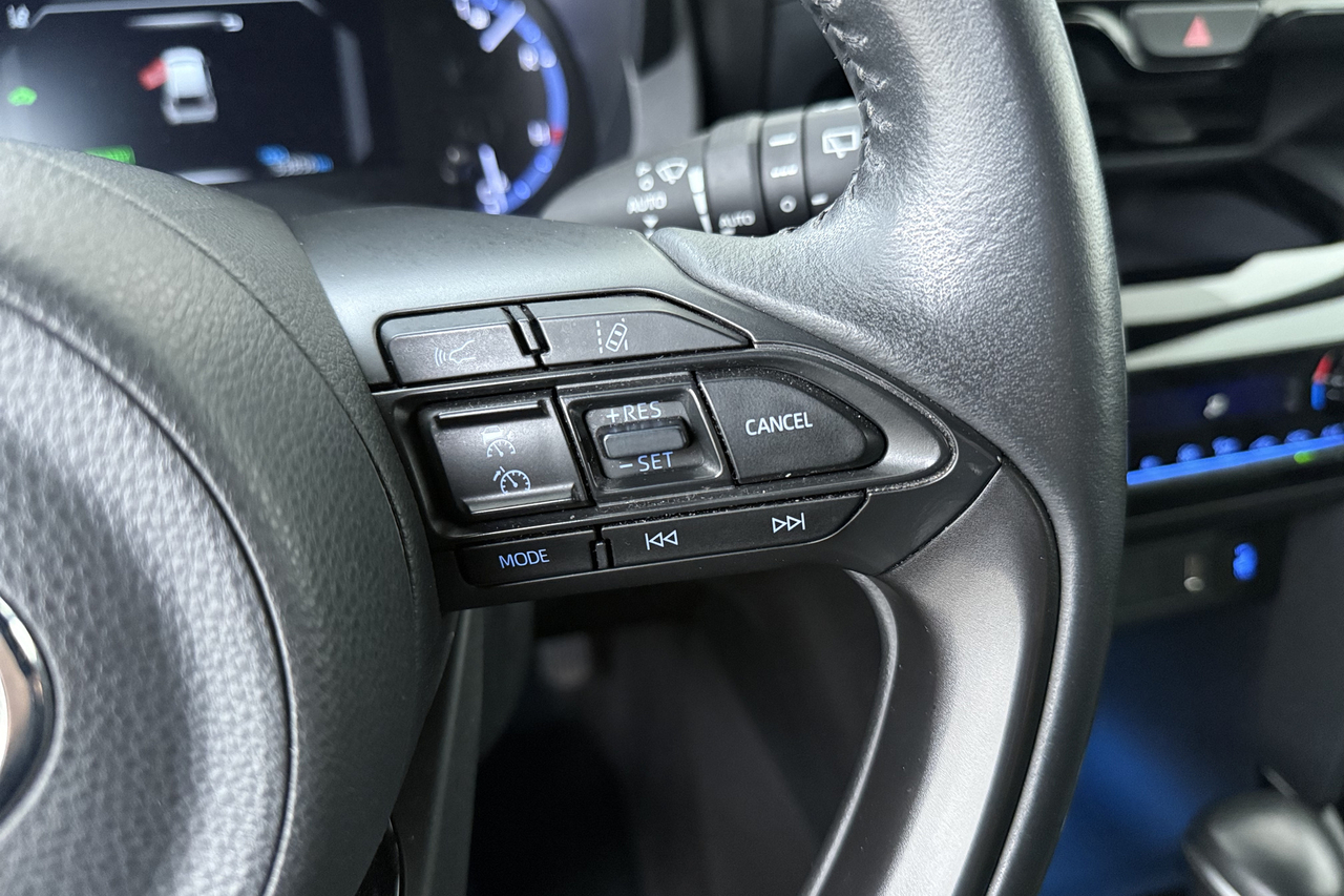 Toyota Yaris Cross — photo 15
